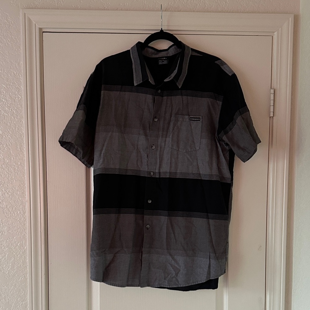 Oakley Men's Two-Tone Black and Gray Shirt
